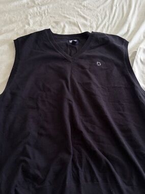 JPMorgan Chase Men's Navy Sleeveless V-Neck Knit Sweater Vest